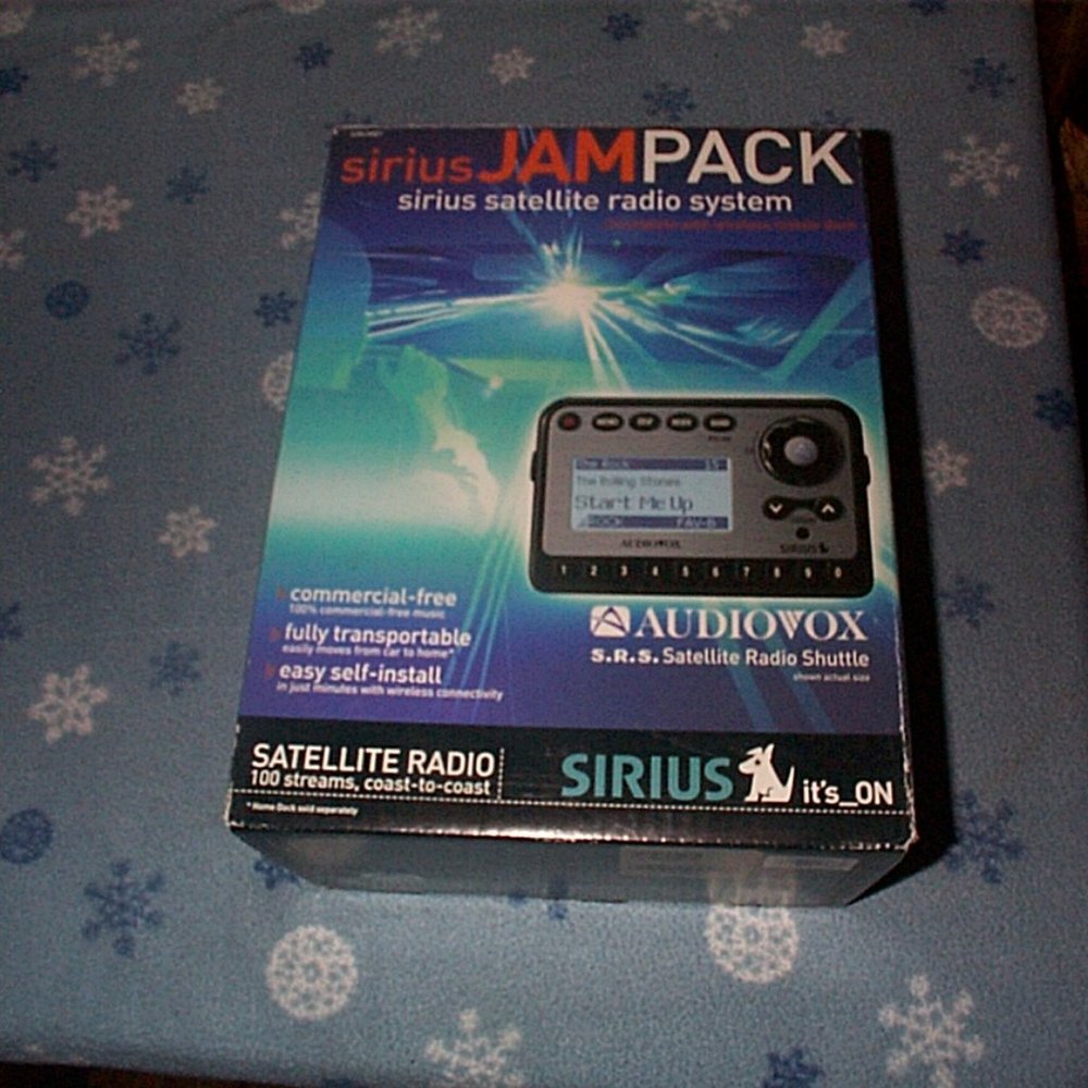 New Sirius XM Jampack Satellite radio system mobile and home dock